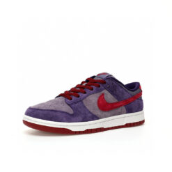 Alternative view of Nike Dunk Low SB Sneaker CU1726-500