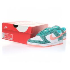 Alternative view of Nike Dunk Low SB Sneaker DR8577-300