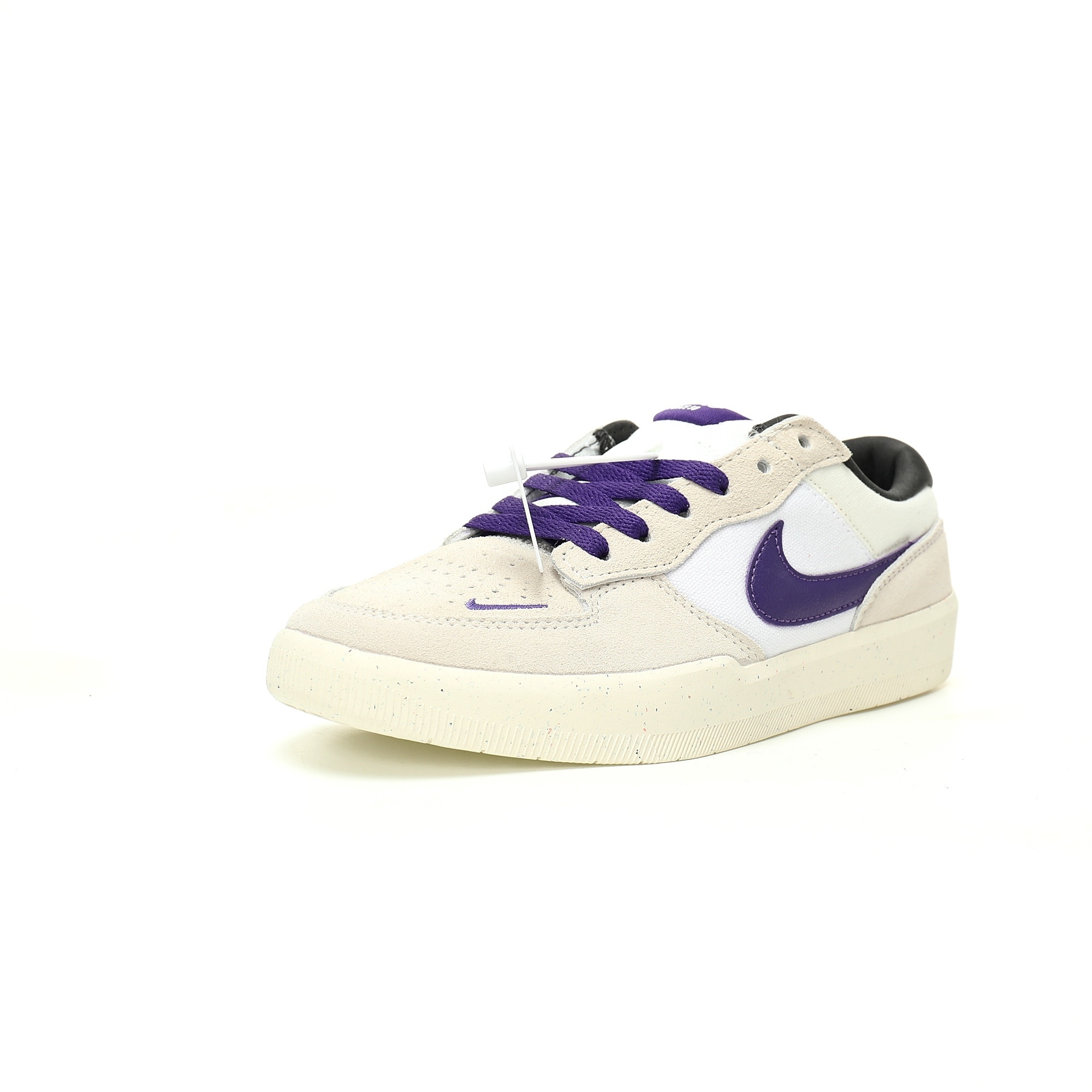 Nike Dunk Low SB Sneaker DV5477-006 - Image 7