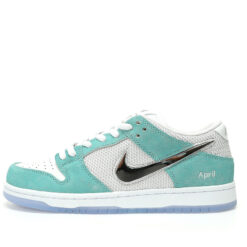 Nike Dunk Low SB Sneaker FD2562-400
