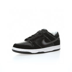 Alternative view of Nike Dunk Low SB Sneaker FD6923-001