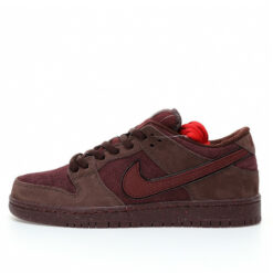 Nike Dunk Low SB Sneaker FN0619-600