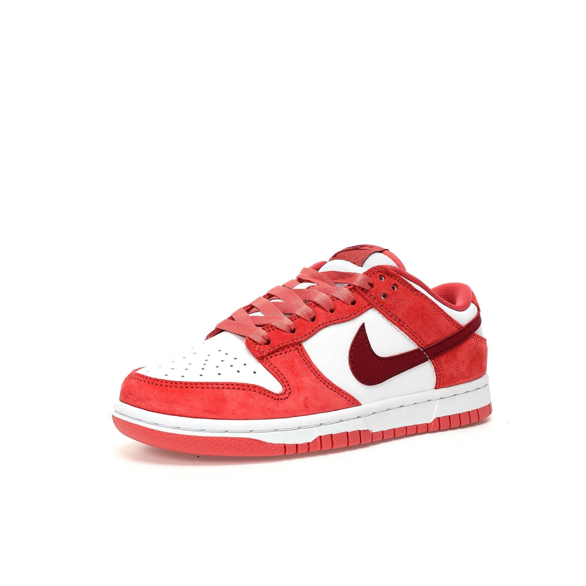 Nike Dunk Low SB Sneaker FQ7056-100 - Image 2