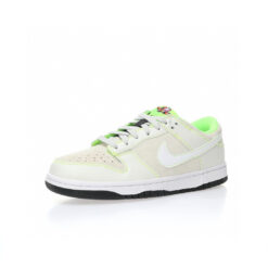 Alternative view of Nike Dunk Low SB Sneaker FQ7260-001