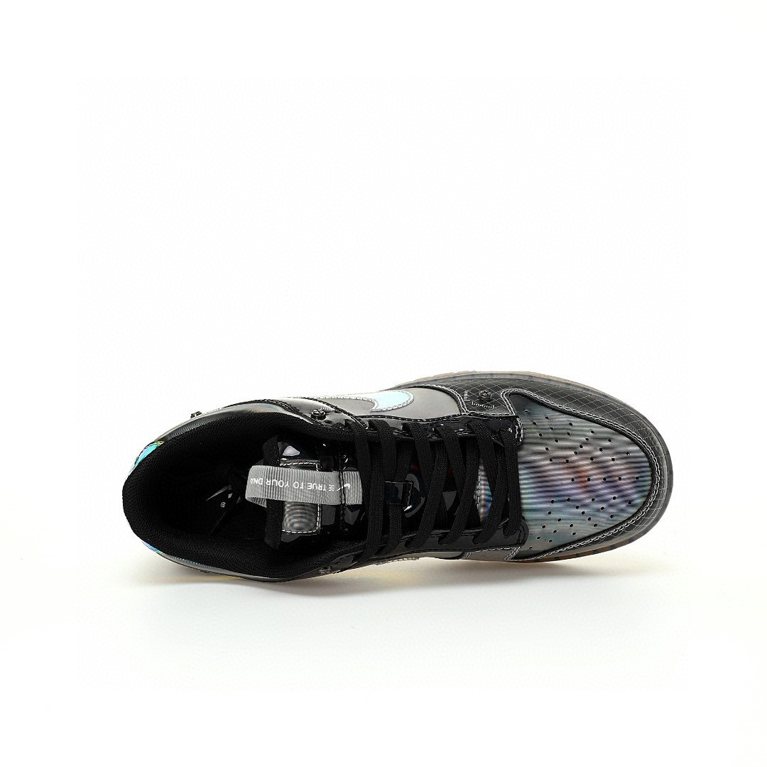 Nike Dunk Low SB Sneaker FV3617-001 - Image 4