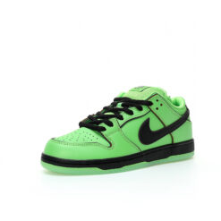 Alternative view of Nike Dunk Low SB Sneaker FZ8319-300