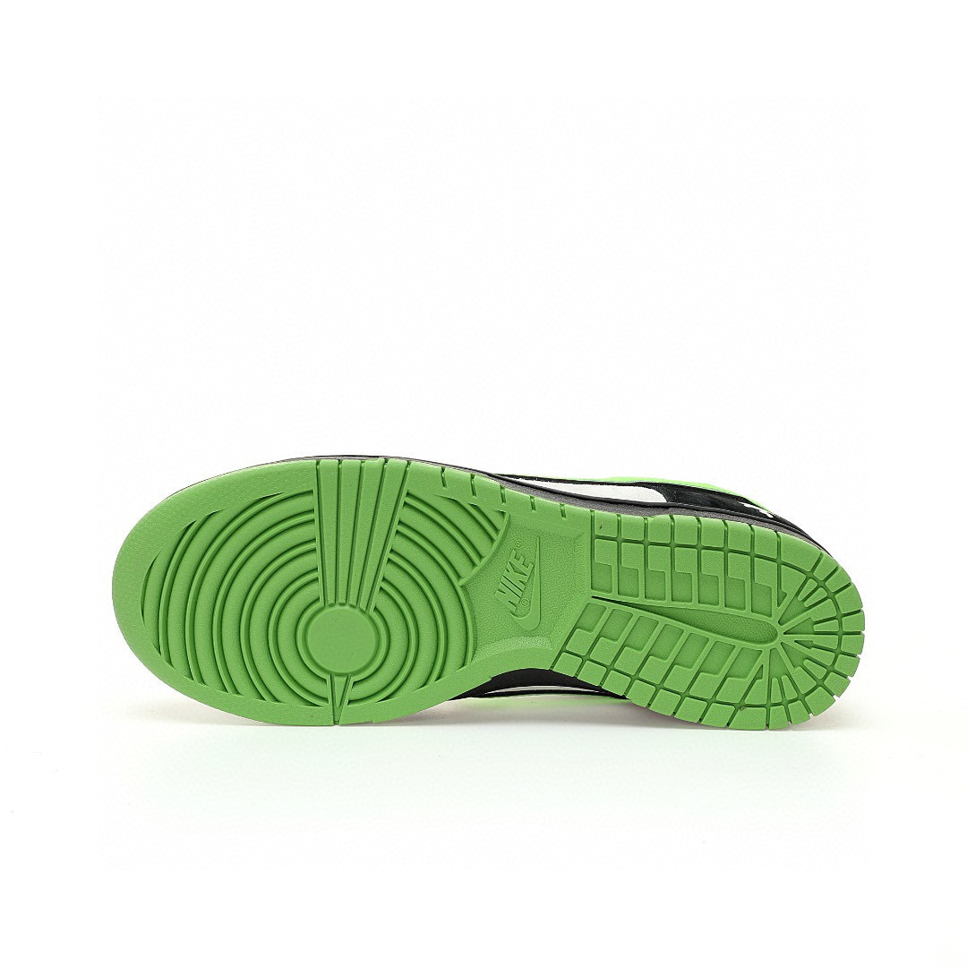 Nike Dunk Low SB Sneaker GP5532-063 - Image 5