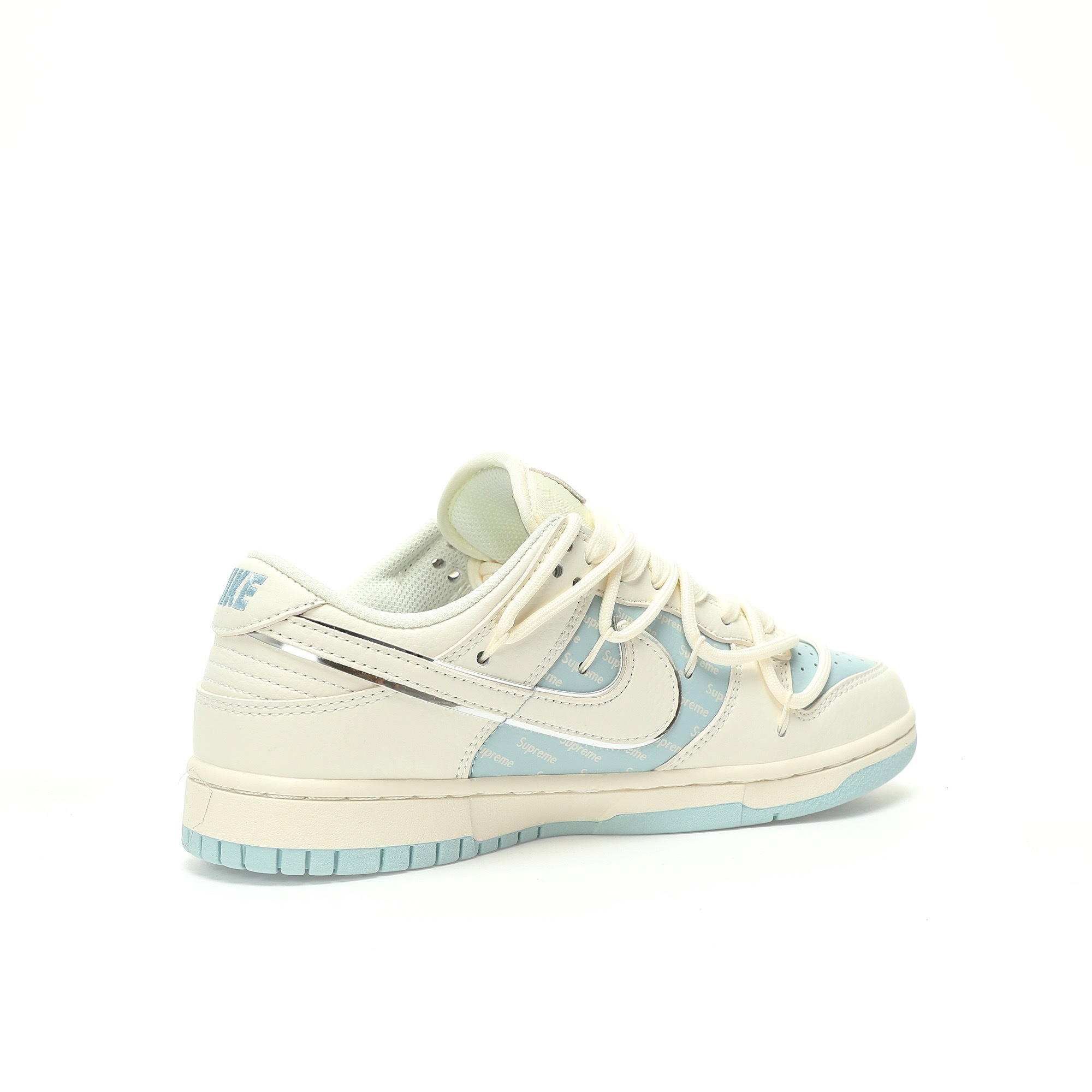 Nike Dunk Low SB Sneaker JJ5688-107 - Image 5