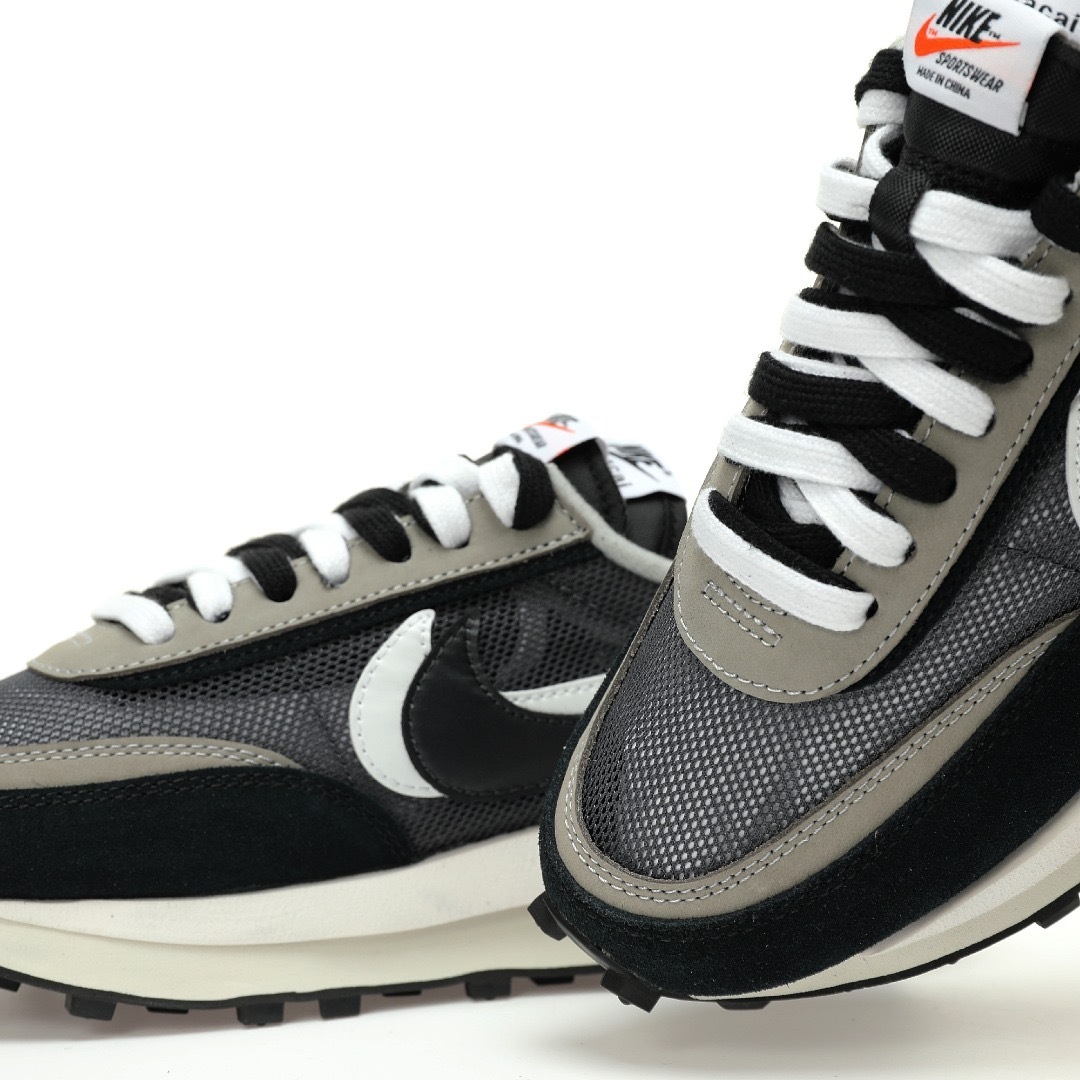 Nike Sacai Sneaker BV0073-001 - Image 4