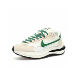 Alternative view of Nike Sacai Sneaker DD1875-102