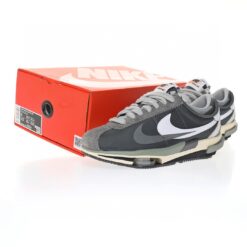 Alternative view of Nike Sacai Sneaker DQ0581-001