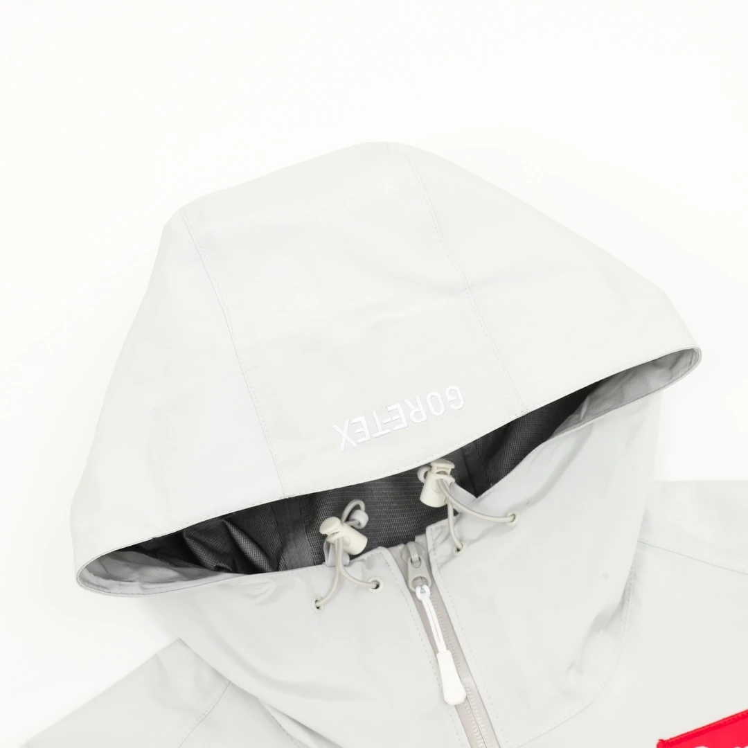 SUPREME Outwear S-XL 0202602030700_109 - Image 3