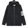 TB Outwear S-L 230202602037020_99