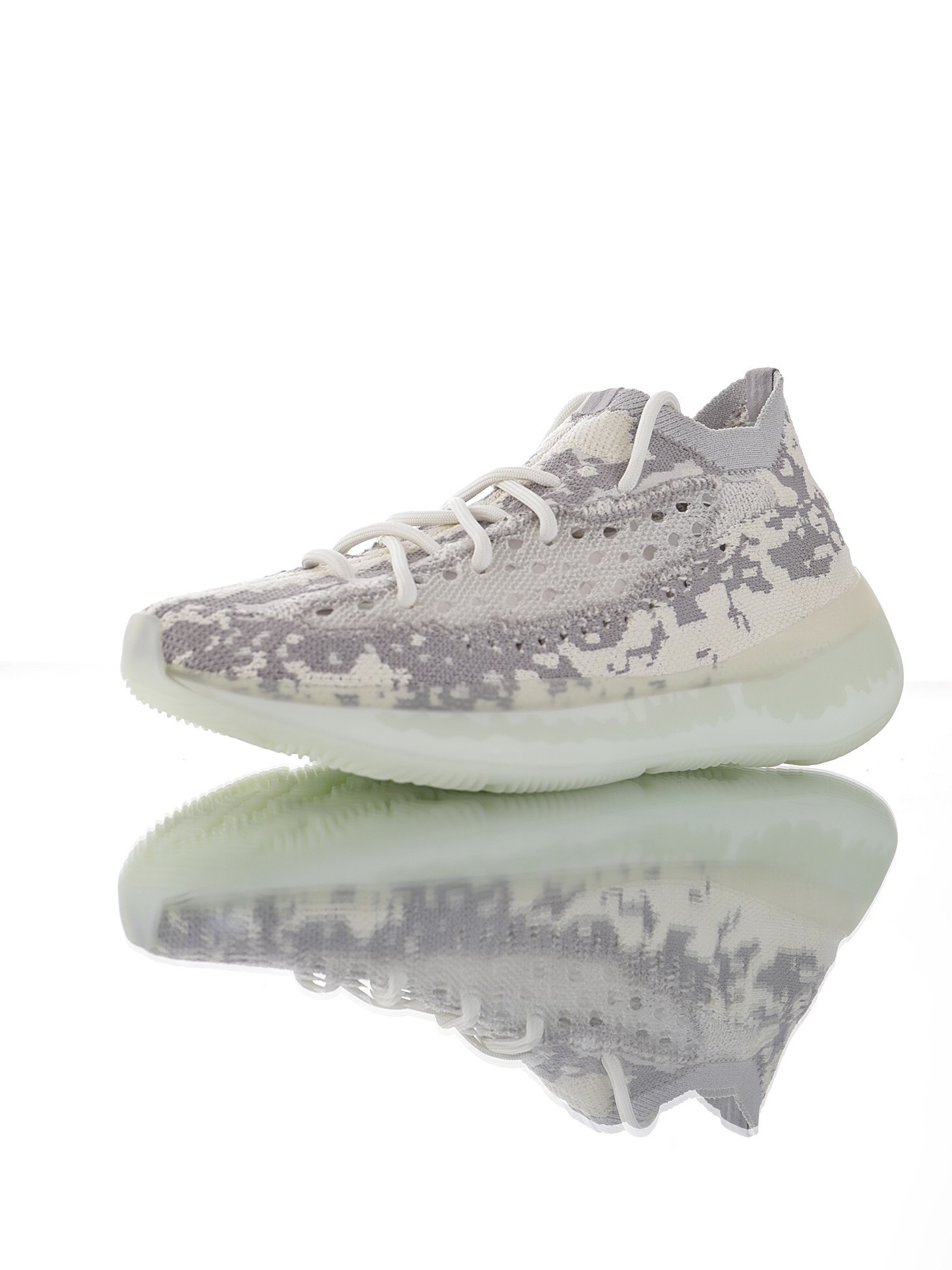 Yeezy Boost 380 Sneaker FV3260 - Image 2