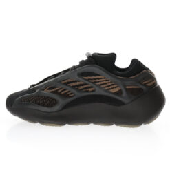 Yeezy Boost 700 Sneaker GY0189