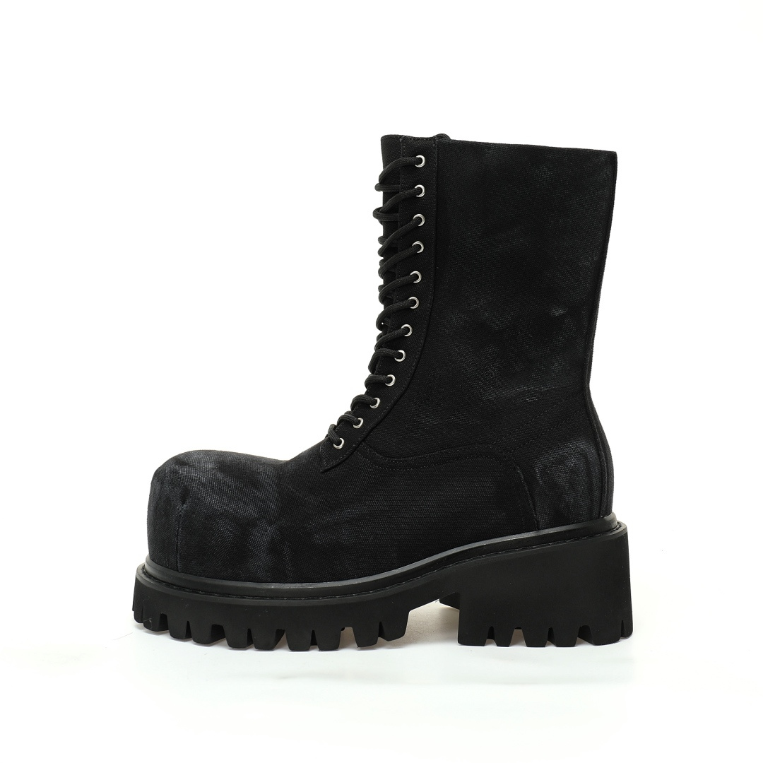 BALENCIAGA Stomper Boots 805889 W2H11 1000