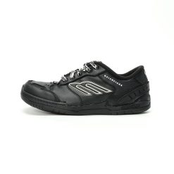 BALENCIAGA Hamptons Worn-Out Low Top Sneakers 841765-WCURB-1000