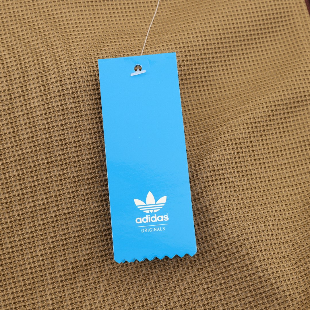 ADIDAS Outwear S-L 220202605210747_99 - Image 8