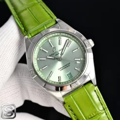 Alternative view of BREITLING Chronomat Automatic (Blue-Green-White-Black Dial) 36mm 1025202605290181_359