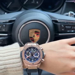 Alternative view of HUBLOT Big Bang Automatic (Blue-Transparent Dial) 43mm 640202605290199_249