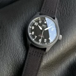 Alternative view of IWC Pilot Automatic IW326905 (Black Dial) 41mm 1100202605290210_379