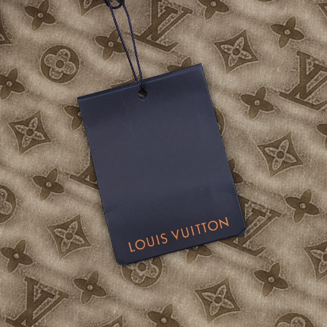 LOUIS VUITTON Trousers & Shorts Polyester XS-L 140202605291108_79 - Image 7