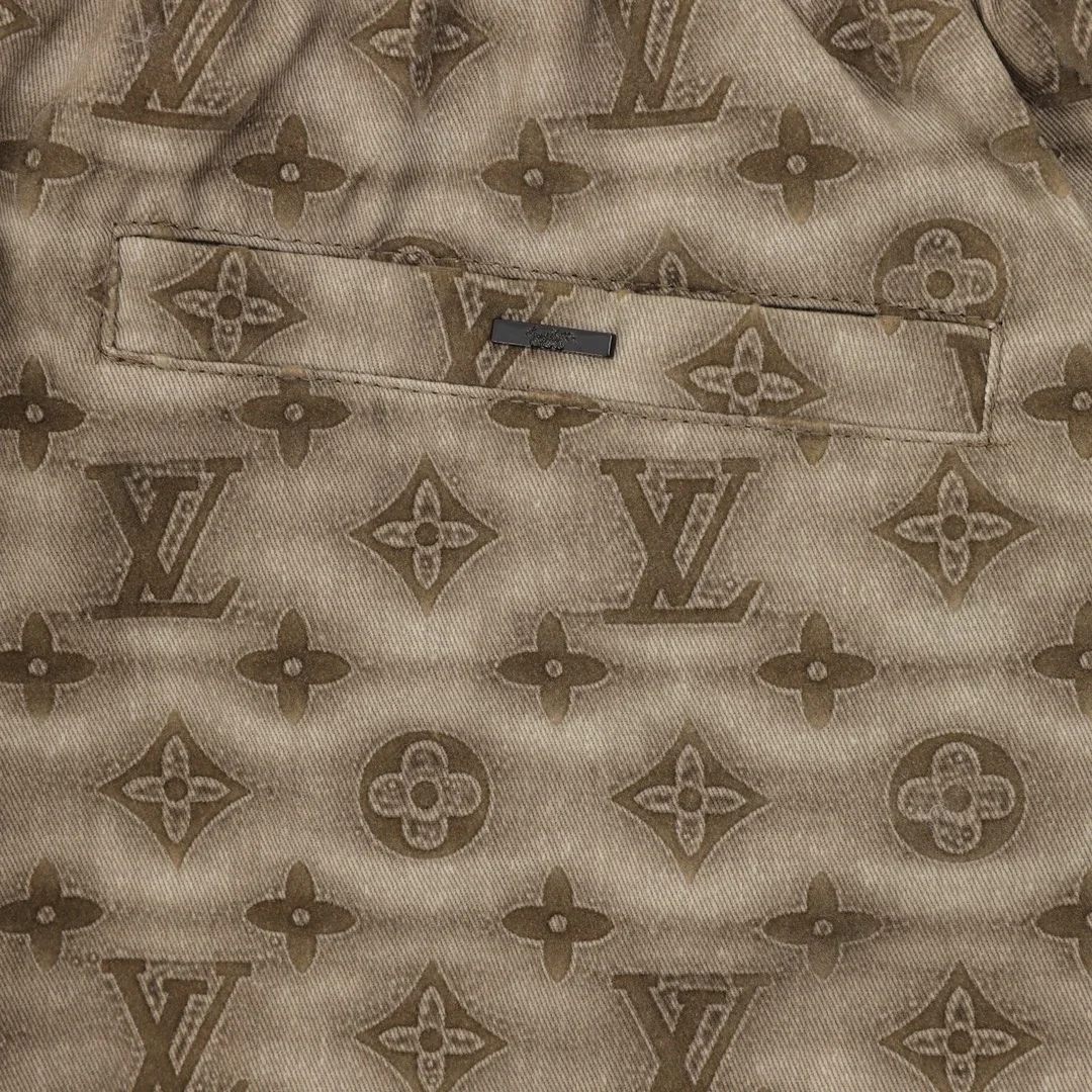 LOUIS VUITTON Trousers & Shorts Polyester XS-L 140202605291108_79 - Image 8