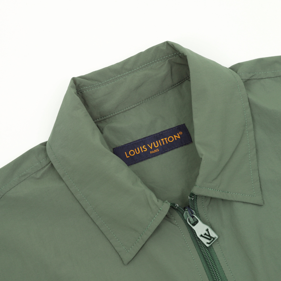 LV Outwear S-XL 250202605210479_109 - Image 3