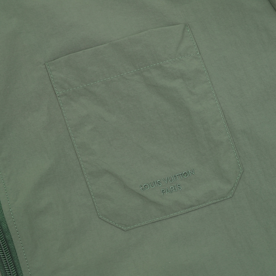 LV Outwear S-XL 250202605210479_109 - Image 4