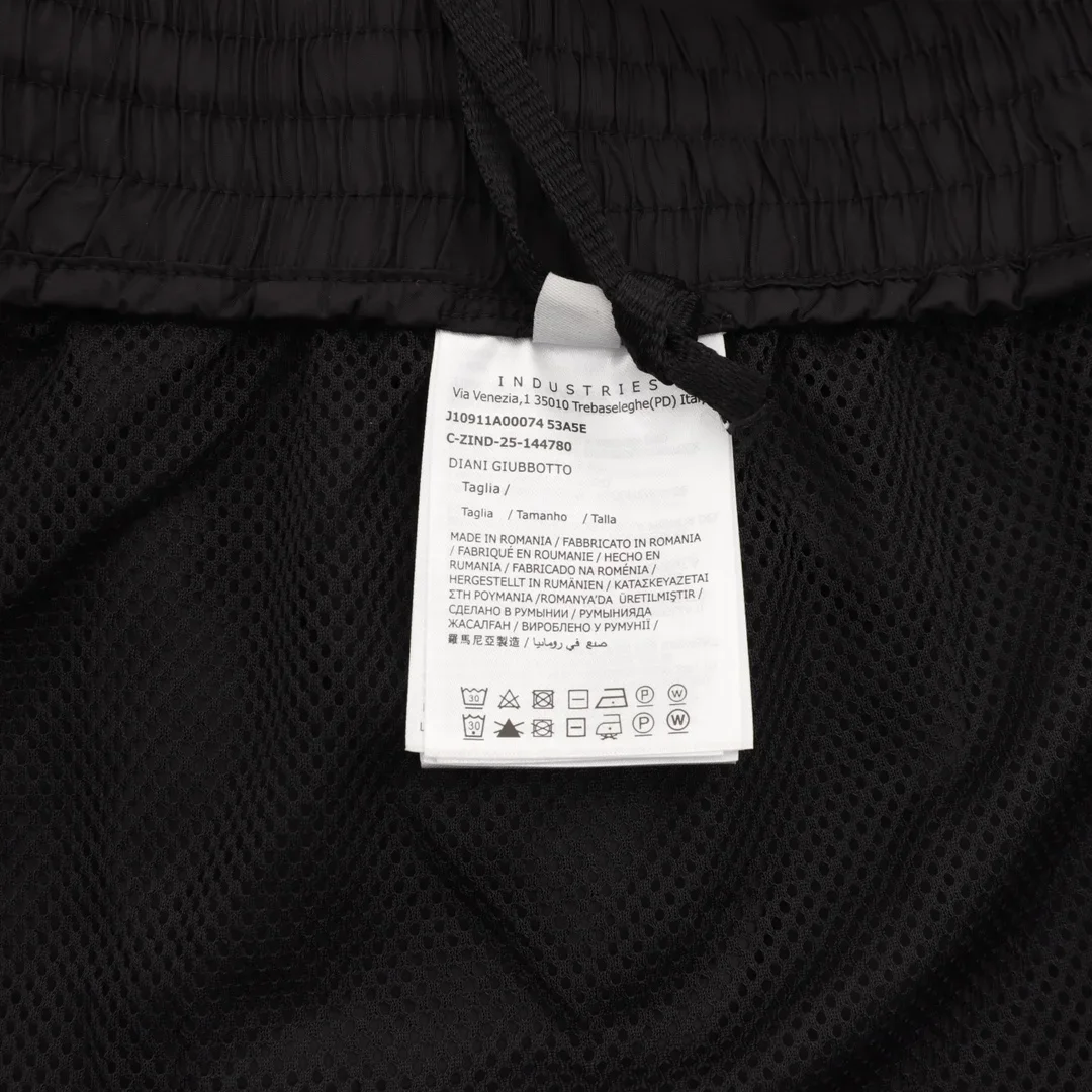 MONCLER Trousers & Shorts Polyamide S-XL 160202605291178_79 - Image 8