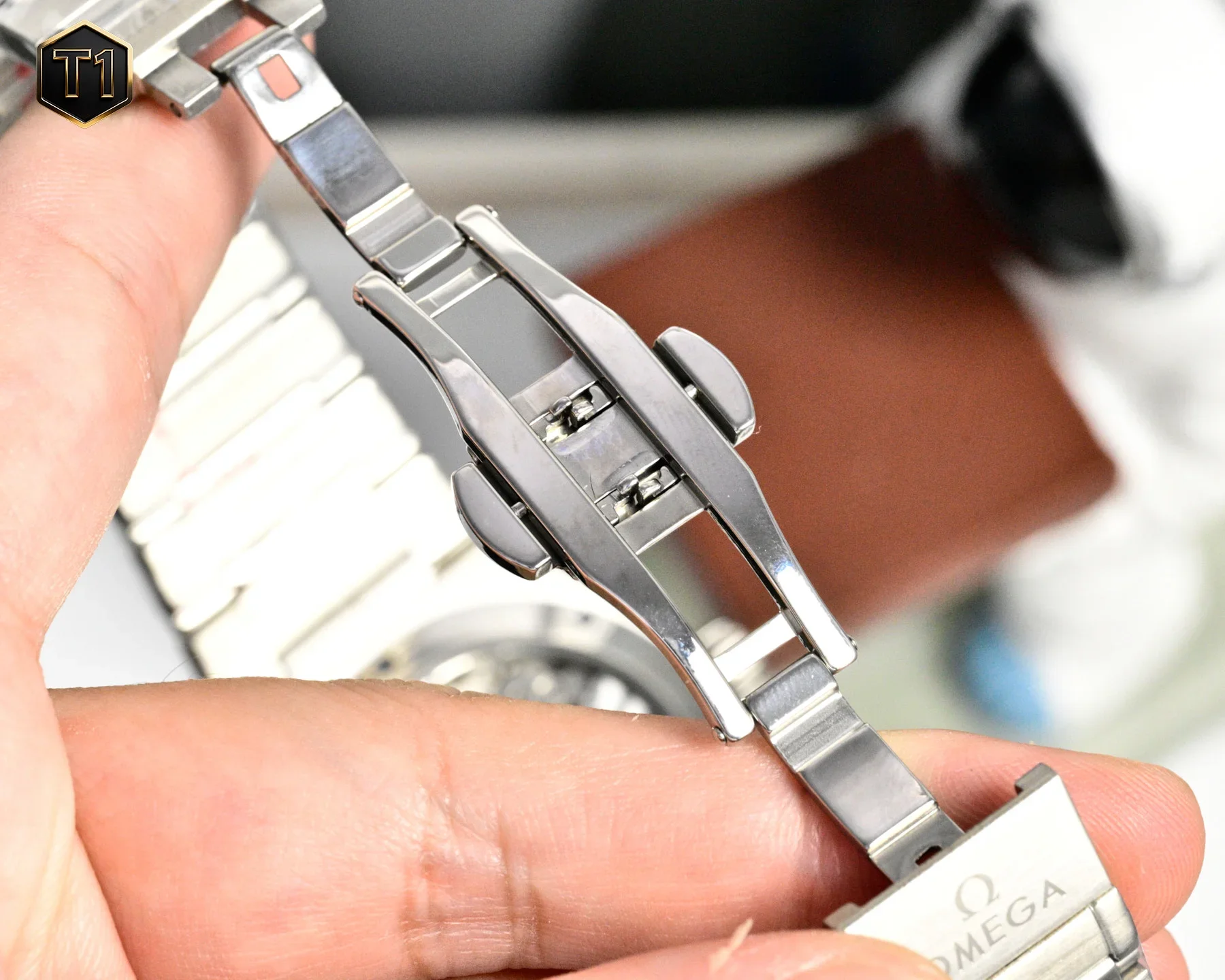 OMEGA Constellation Co-axial (White-Blue Dial) 41mm 398202605290233_179 - Image 9