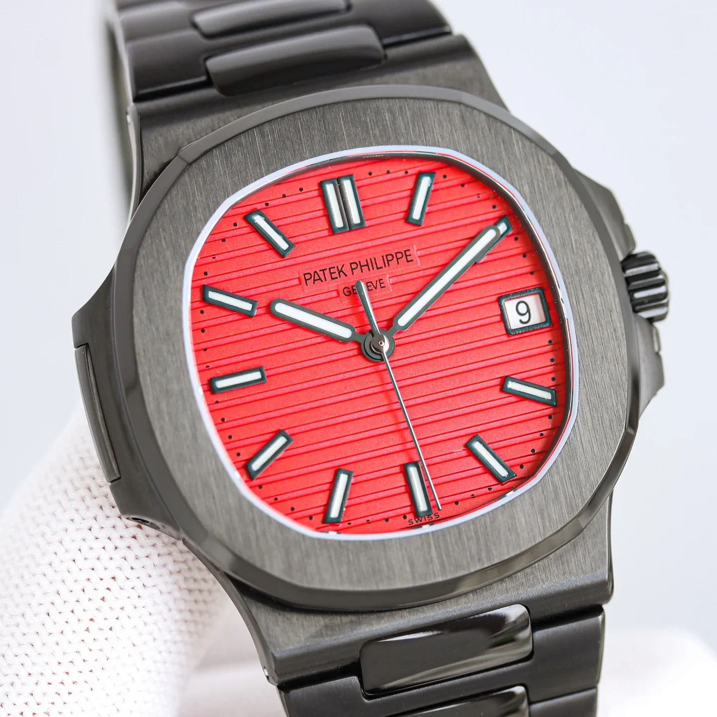 PATEK PHILIPPE Nautilus Automatic 5711 (Red-Pink Dial) 40mm GR 1300202605290281_439 - Image 3