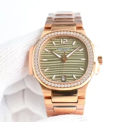 Alternative view of PATEK PHILIPPE Nautilus Automatic PP7118 (Green Dial) 40mm 1575202605290149_519