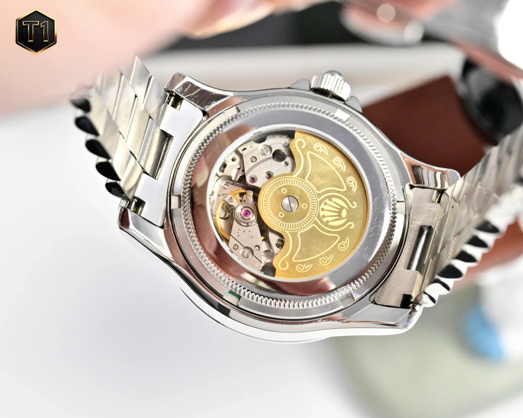 ROLEX Datejust Automatic (Black-White Dial) 40mm 875202605290320_319 - Image 6