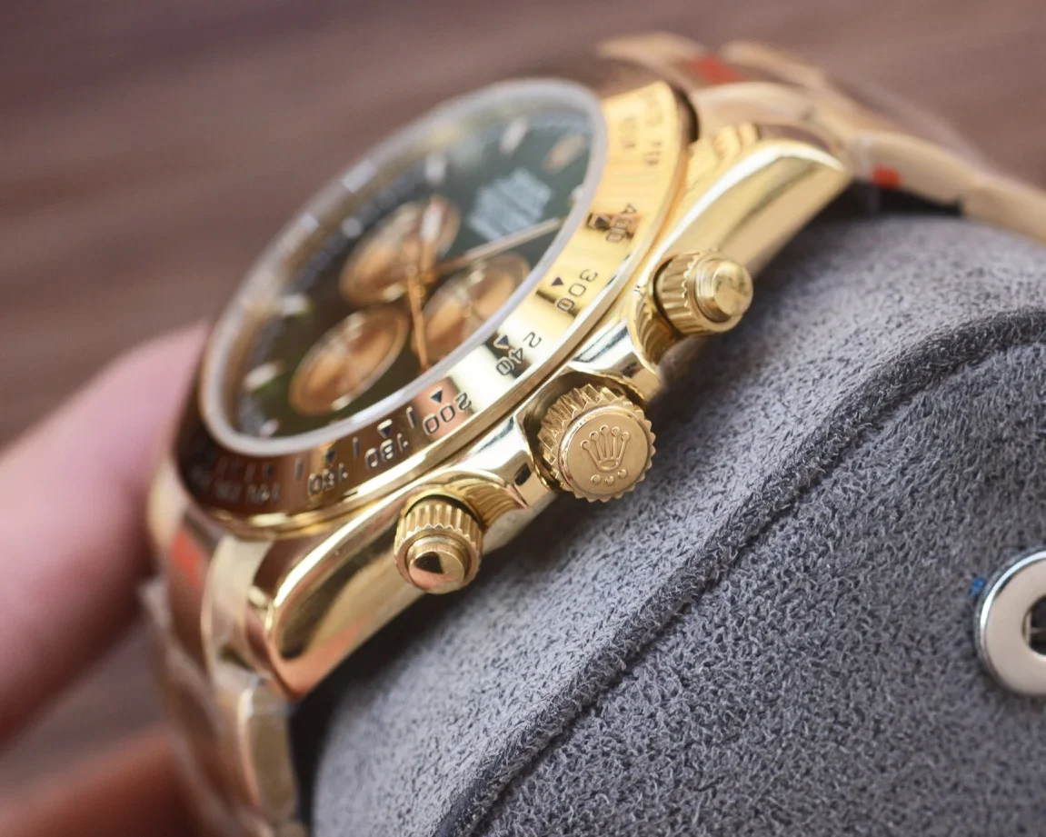 ROLEX Daytona Automatic (Gold-Green Dial) 43mm 430202605290333_189 - Image 7