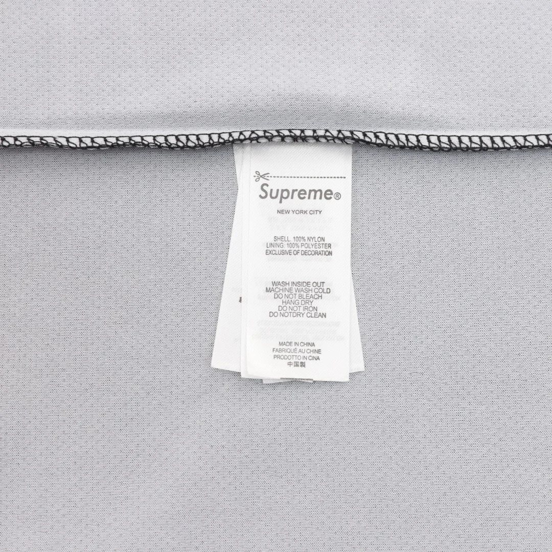 SUPREME T-shirts & Vests Polyester 160202605291311_79 - Image 9