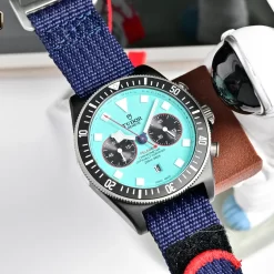 Alternative view of TUDOR Pelagos Automatic FXD (Blue-Turquoise Dial) 43mm 1800202605290344_579