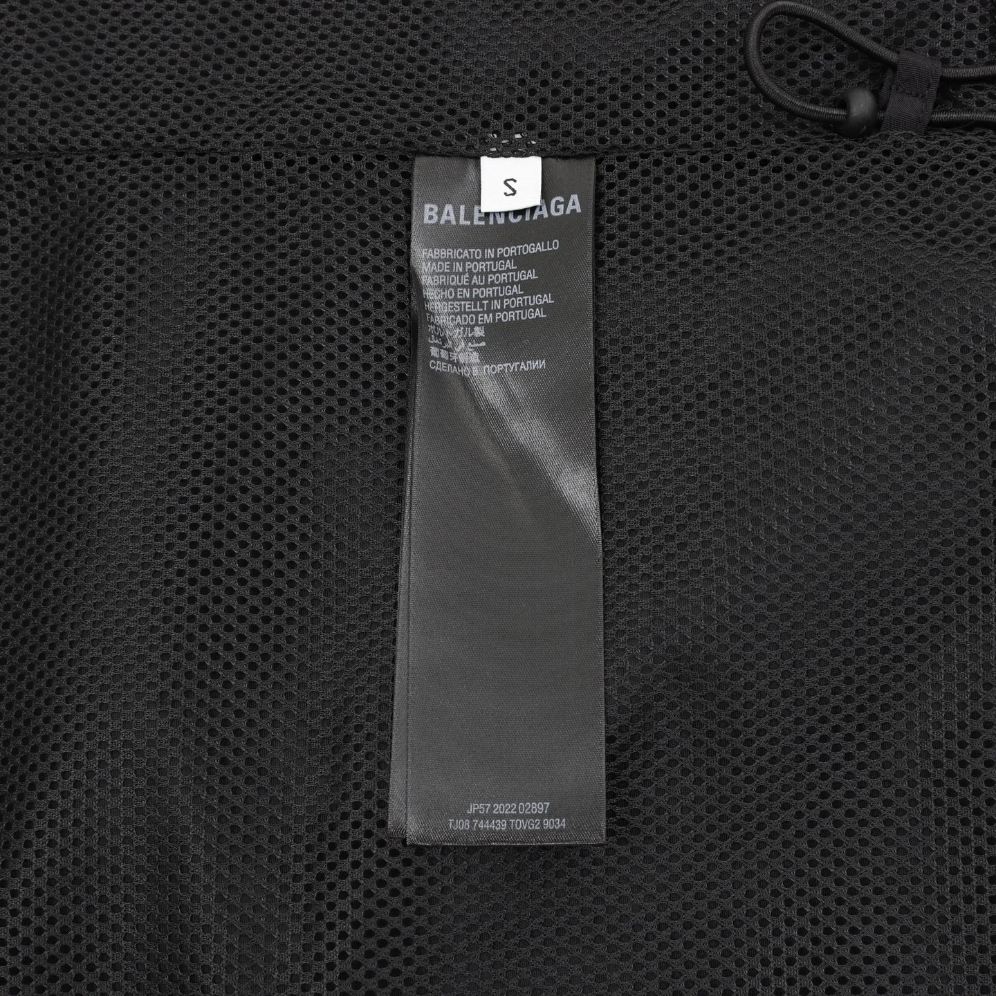 BALENCIAGA Coats & Jackets Nylon (Black) S-L 320202606040372_139 - Image 9
