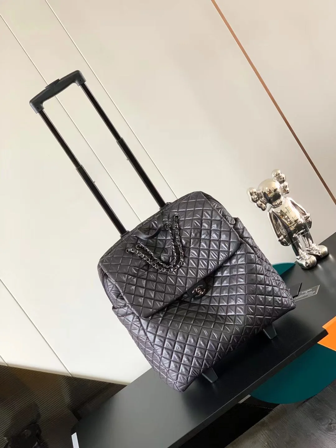 CHANEL Suitcases 40x45x23cm 480202606230013_149 - Image 2