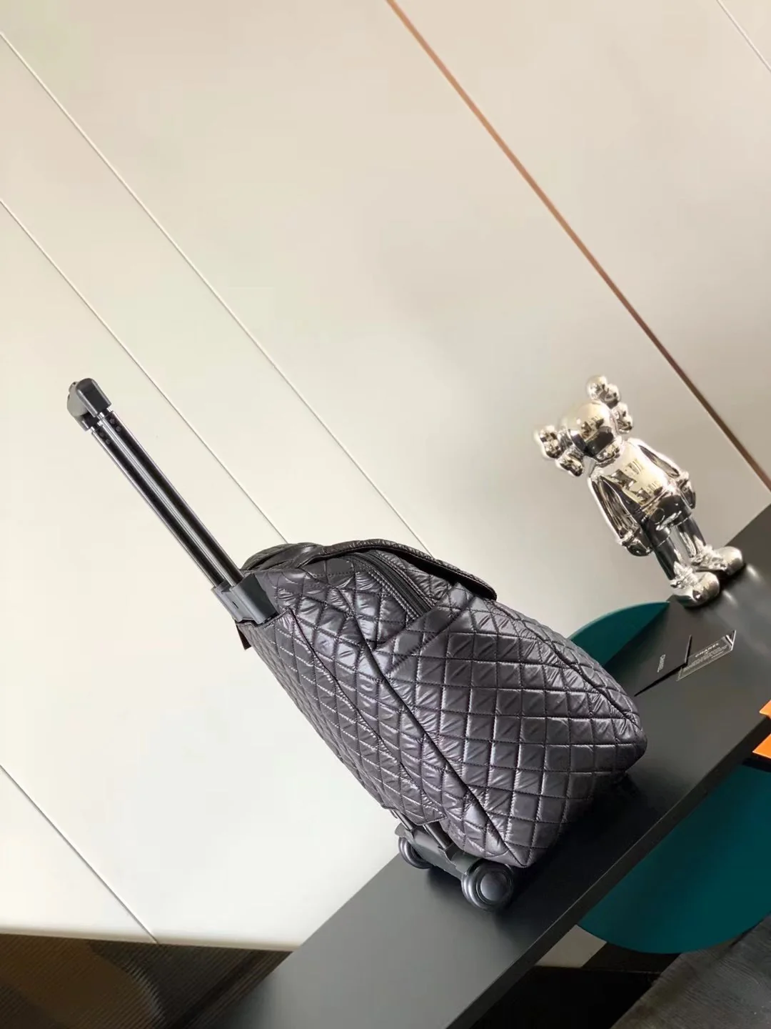 CHANEL Suitcases 40x45x23cm 480202606230013_149 - Image 4