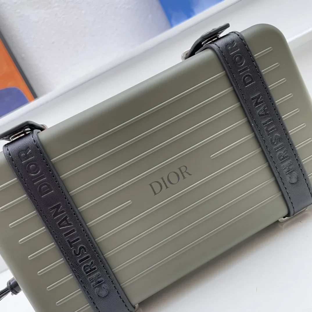 DIOR Suitcases 13.5x20x6.5cm 330202606230037_109 - Image 4