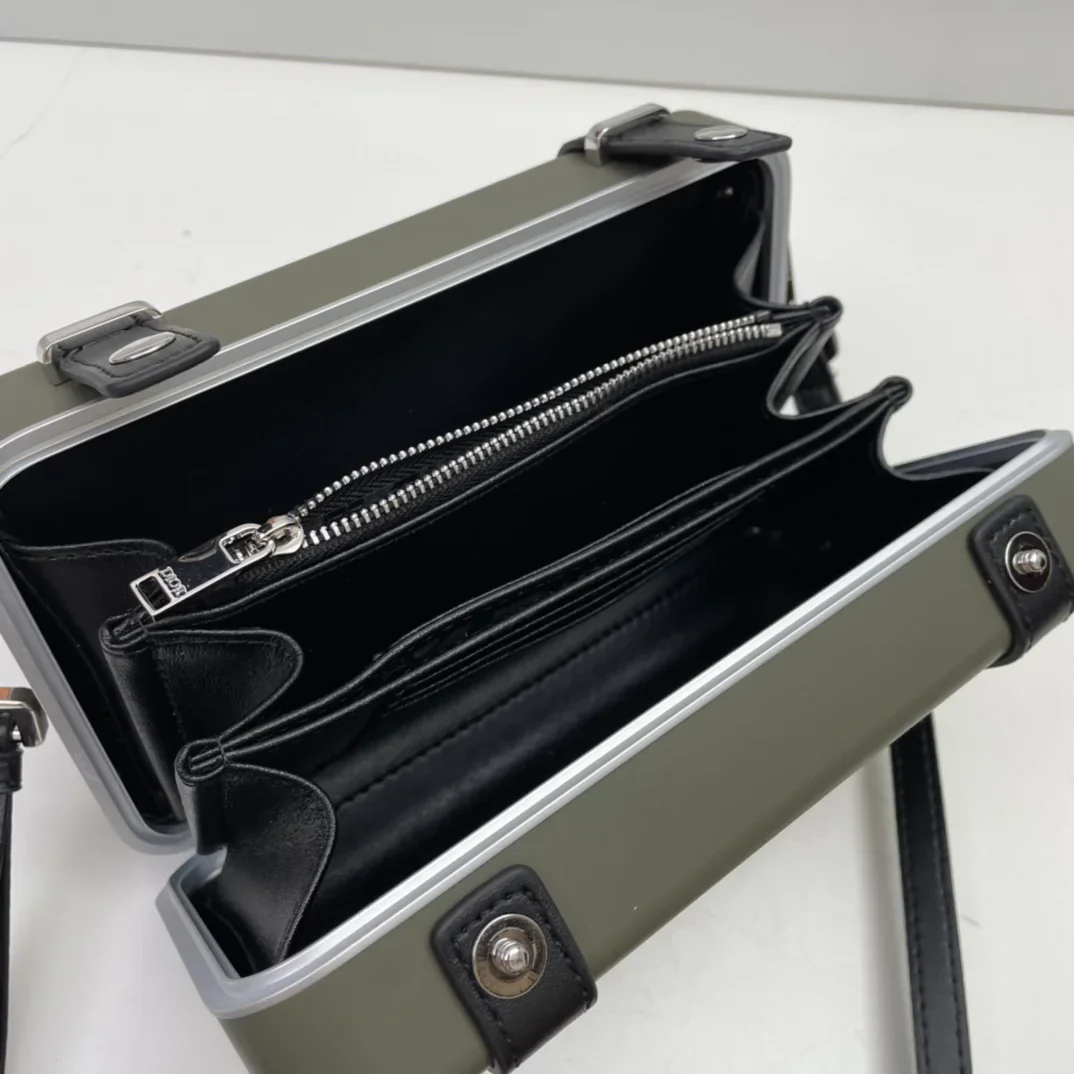 DIOR Suitcases 13.5x20x6.5cm 330202606230037_109 - Image 8