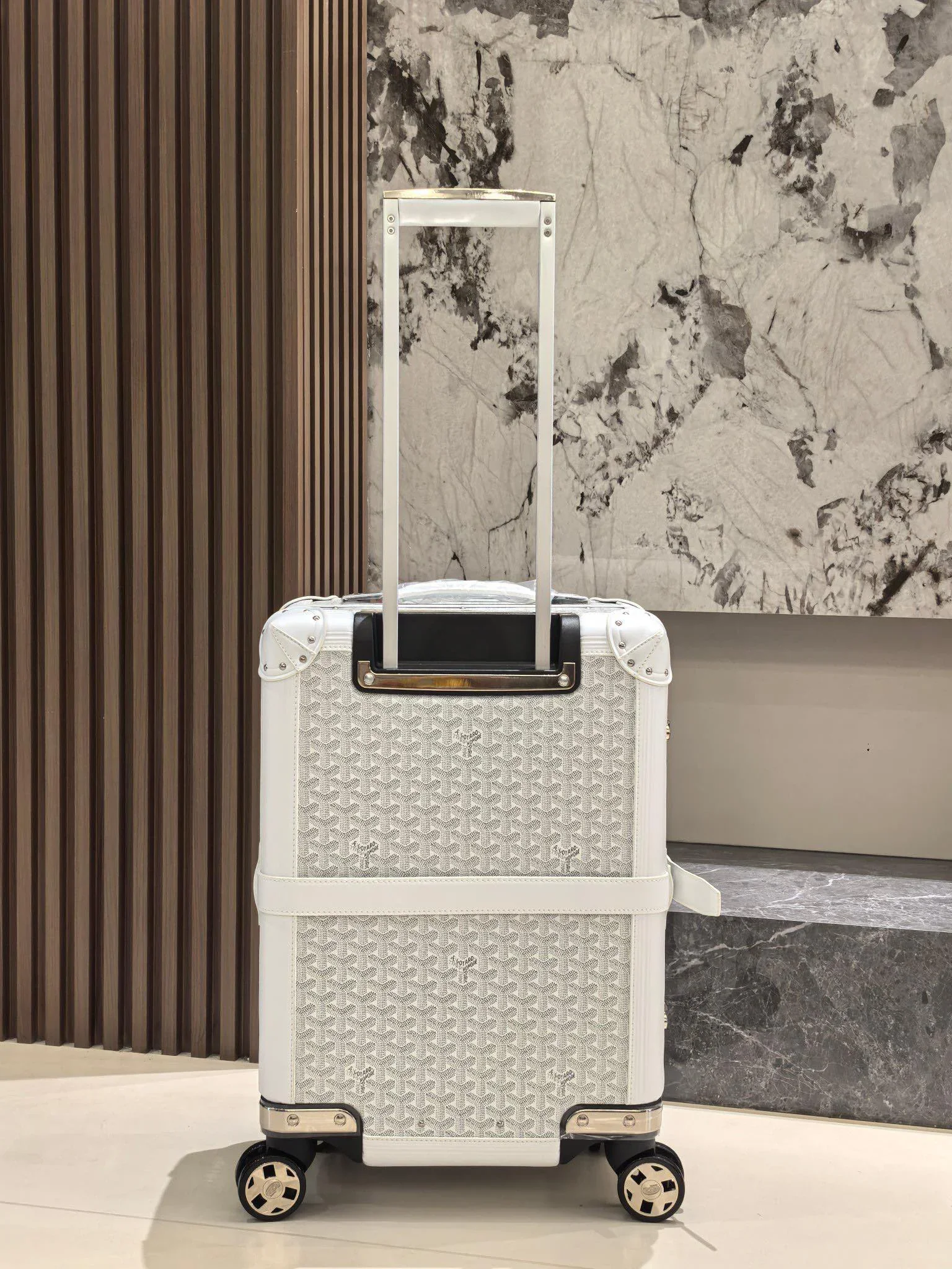 Alternative view of GOYARD Suitcases 20inch 2000202606230041_619