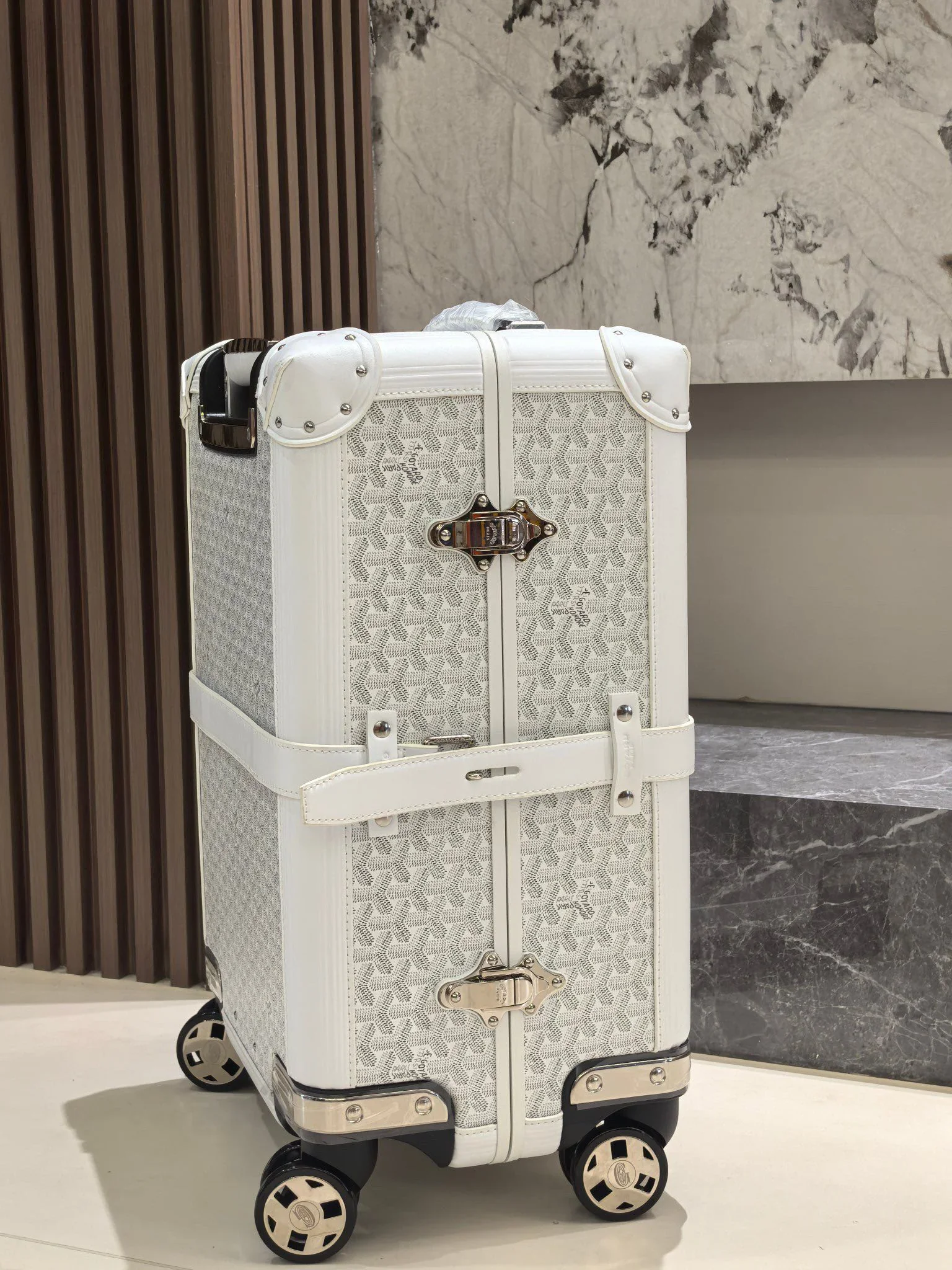 GOYARD Suitcases 20inch 2000202606230041_619 - Image 3