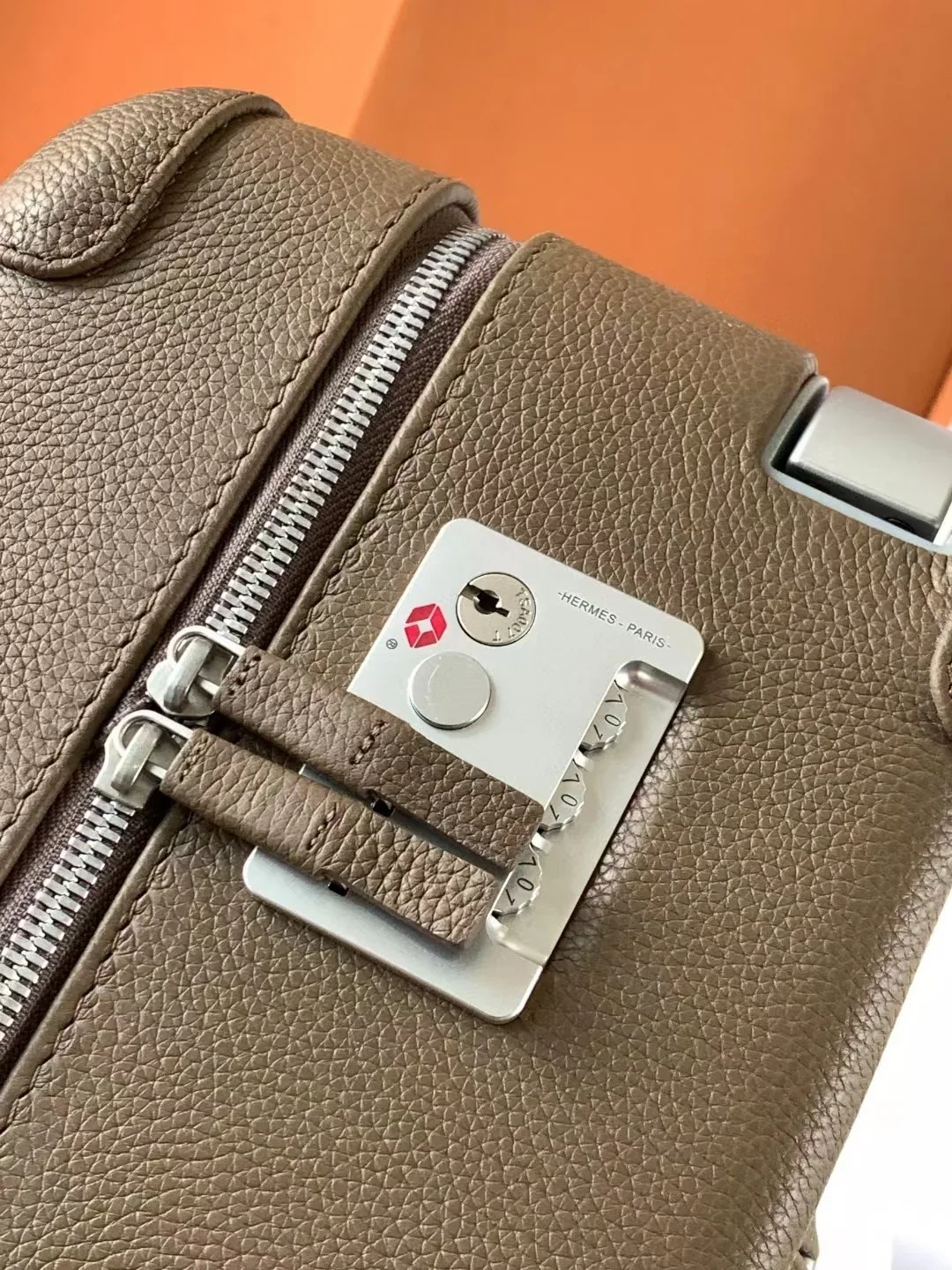 HERMES Suitcases 20inch 3600202606230055_1109 - Image 7