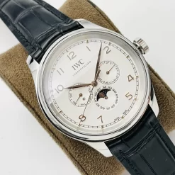 Alternative view of IWC Portugieser Automatic (White Dial) 40mm 1650202606040277_539