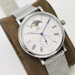 Alternative view of IWC Portuguese Automatic IW544805 (White Dial) 40mm 1550202606040286_509