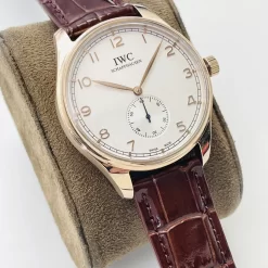 Alternative view of IWC Portuguese Automatic (White Dial) 40mm 1300202606040148_439