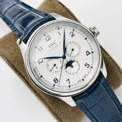 Alternative view of IWC Portuguese Automatic (White Dial) 40mm 1650202606040269_539