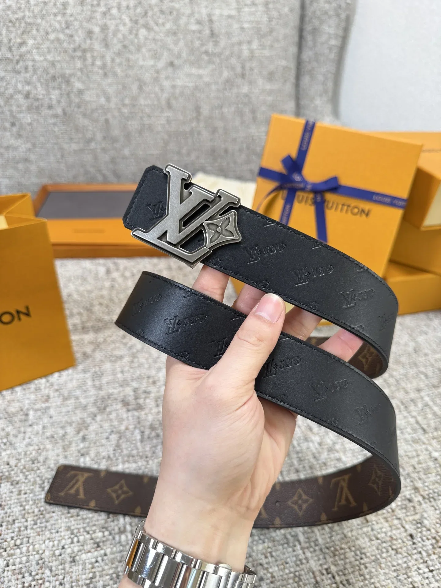 LV Belts Unisex 160202606030125_79 - Image 8